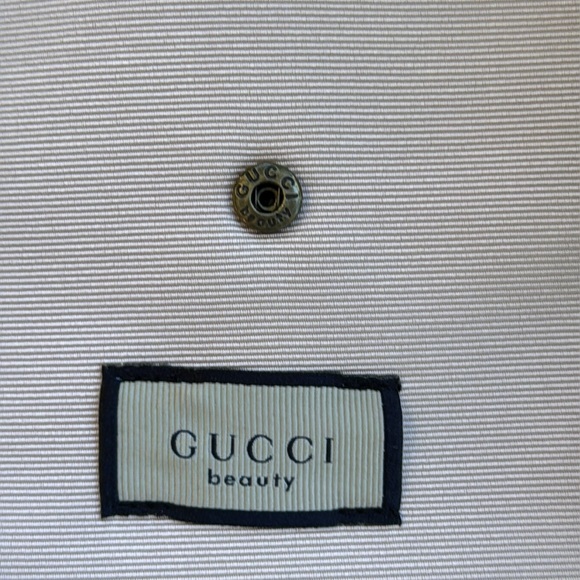 Gucci beauty pouch! New ✨ - Picture 7 of 7